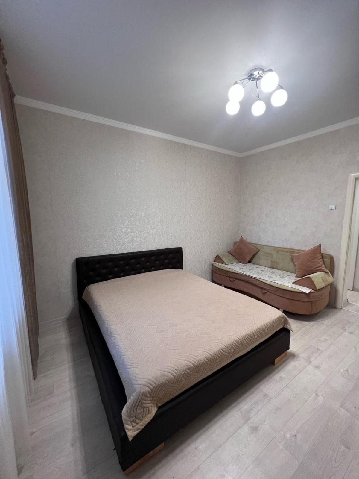 На Майлина Apartment Turksib Ngoại thất bức ảnh
